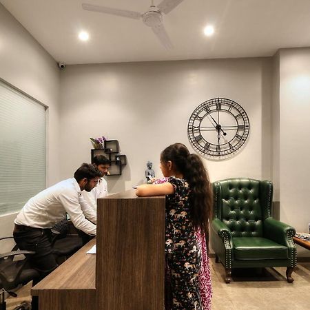 Magnus Fortune House Business Hotel , Magarpatta Mundhwa Luaran gambar