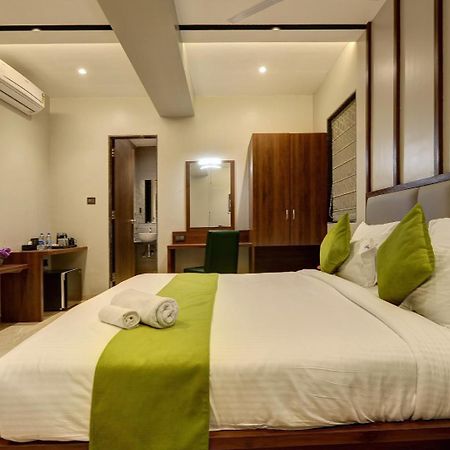 Magnus Fortune House Business Hotel , Magarpatta Mundhwa Luaran gambar