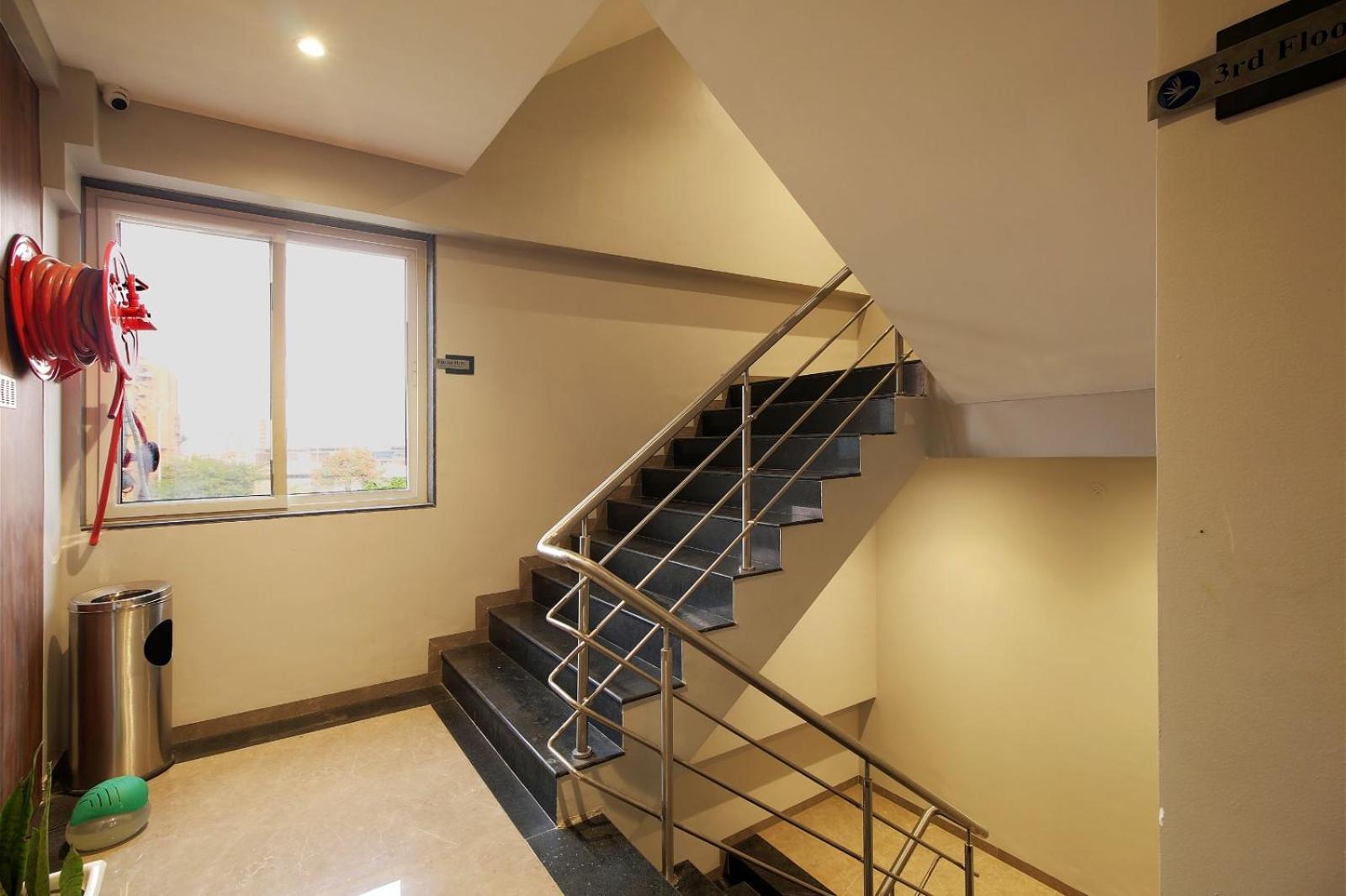 Magnus Fortune House Business Hotel , Magarpatta Mundhwa Luaran gambar