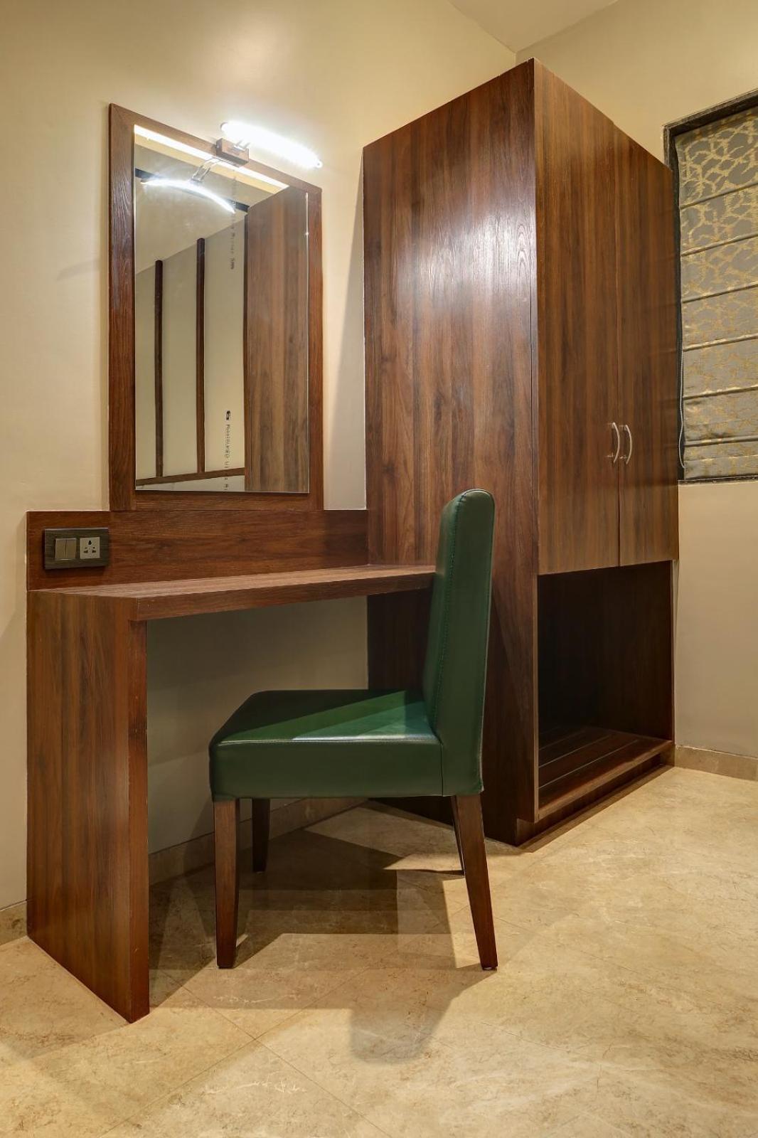Magnus Fortune House Business Hotel , Magarpatta Mundhwa Luaran gambar