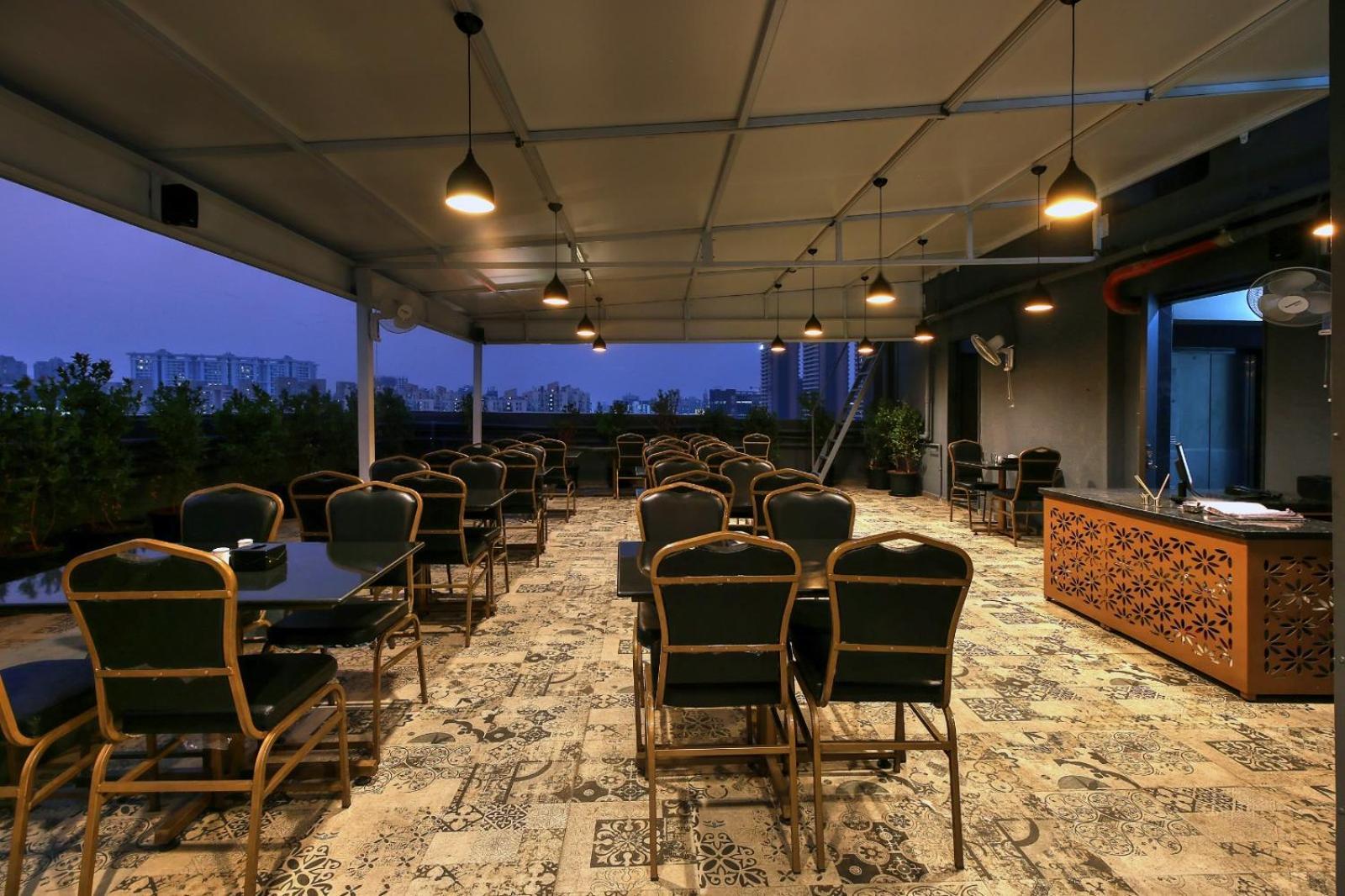 Magnus Fortune House Business Hotel , Magarpatta Mundhwa Luaran gambar