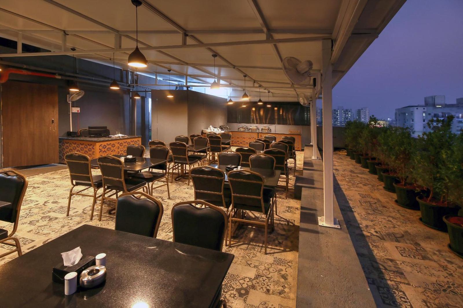 Magnus Fortune House Business Hotel , Magarpatta Mundhwa Luaran gambar