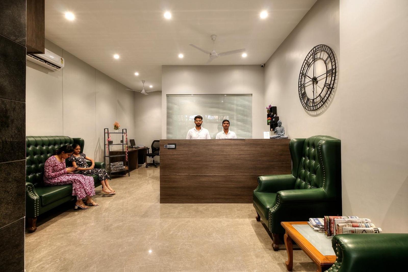 Magnus Fortune House Business Hotel , Magarpatta Mundhwa Luaran gambar