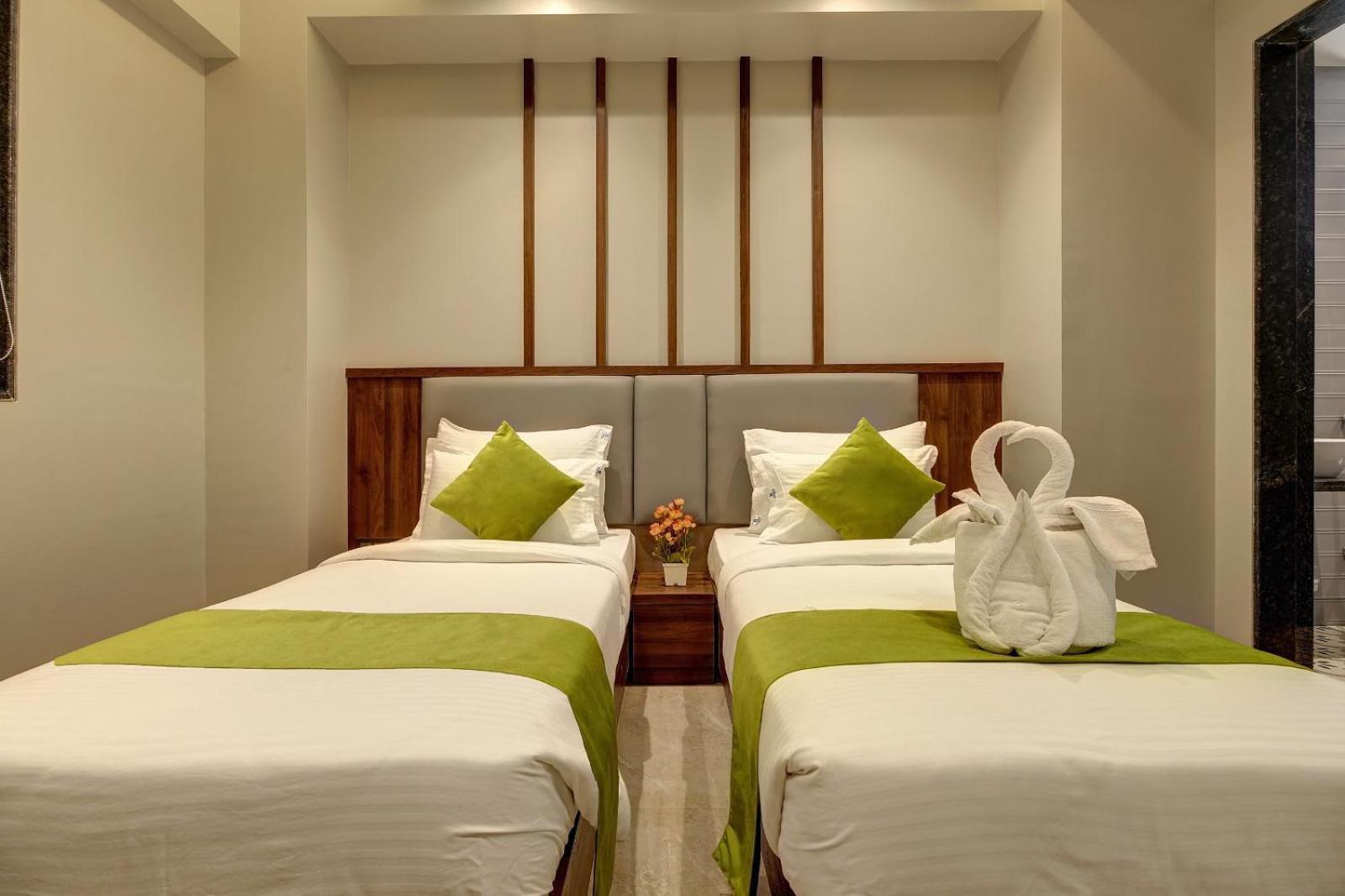 Magnus Fortune House Business Hotel , Magarpatta Mundhwa Luaran gambar