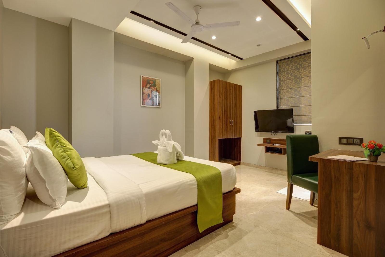 Magnus Fortune House Business Hotel , Magarpatta Mundhwa Luaran gambar