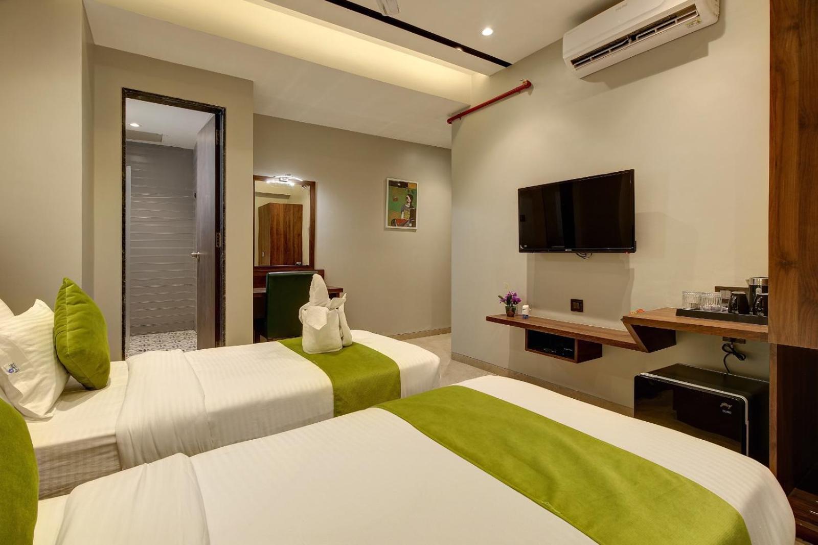 Magnus Fortune House Business Hotel , Magarpatta Mundhwa Luaran gambar