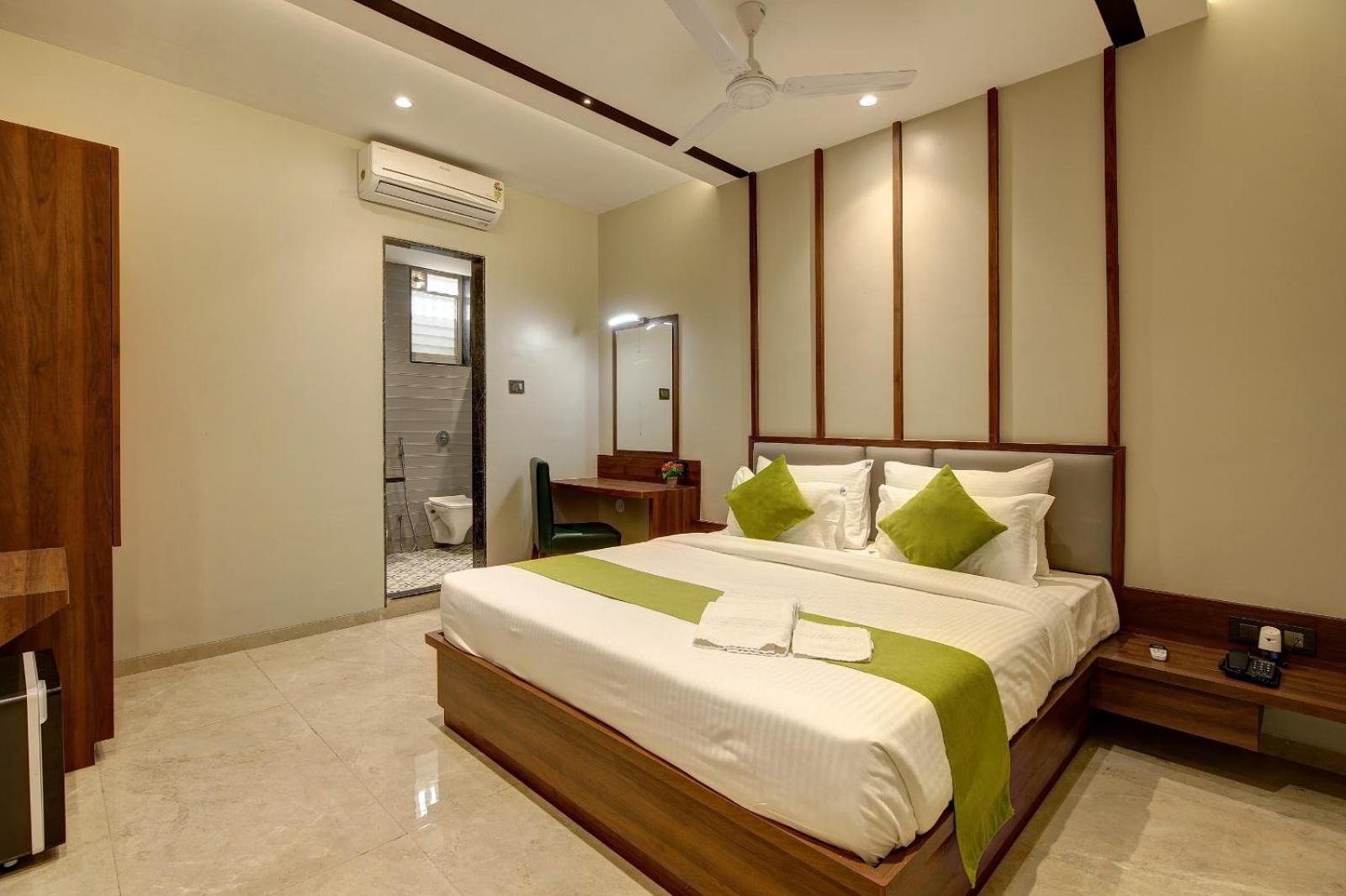 Magnus Fortune House Business Hotel , Magarpatta Mundhwa Luaran gambar