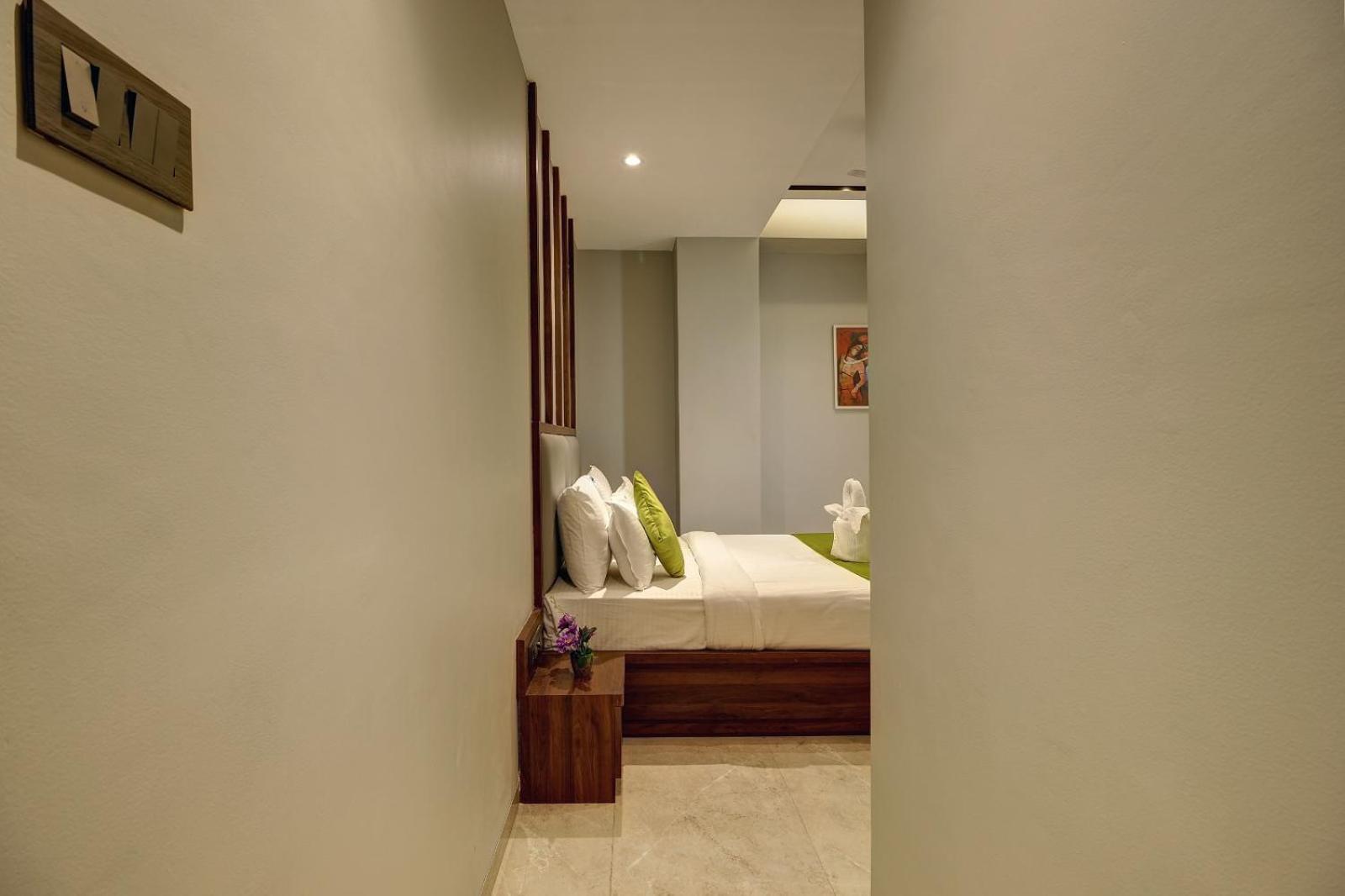 Magnus Fortune House Business Hotel , Magarpatta Mundhwa Luaran gambar